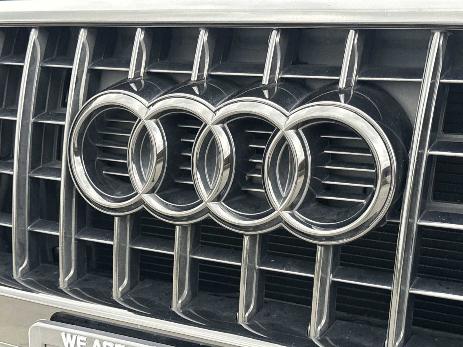 Thumbnail: 2016 Audi Q5 - 12