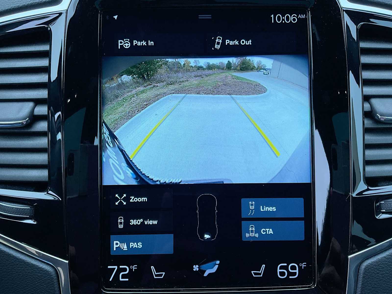 Thumbnail: 2020 Volvo XC90 - 33