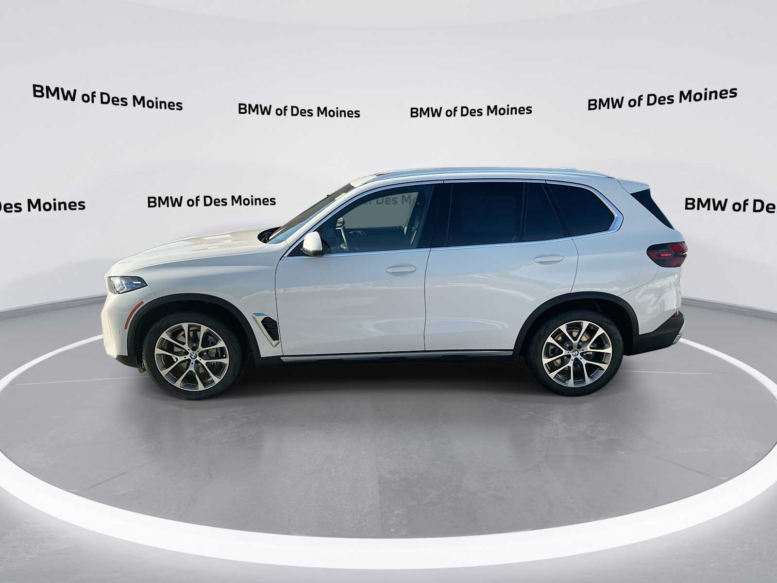 Thumbnail: 2024 BMW X5 - 5