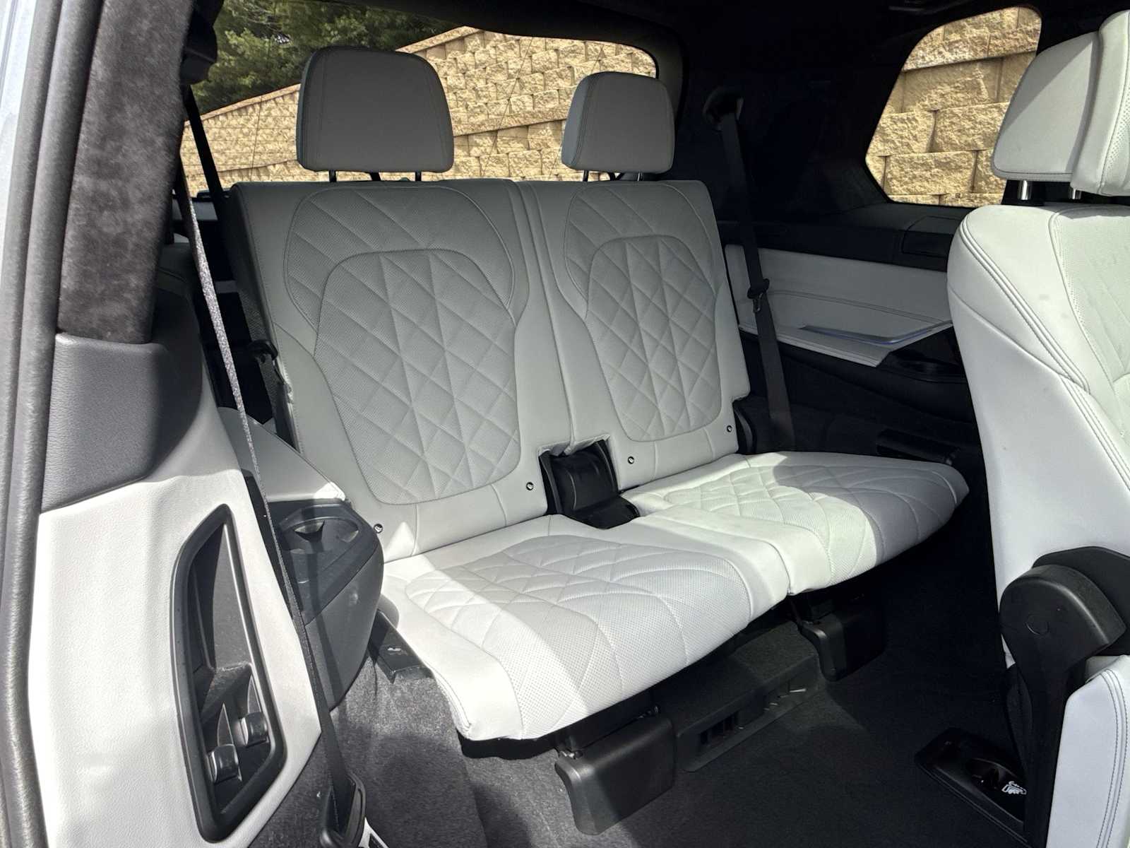 Thumbnail: 2024 BMW X7 - 41