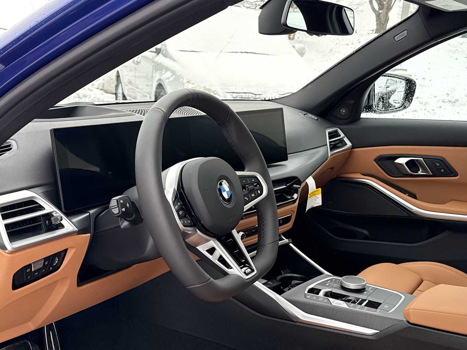 Thumbnail: 2026 BMW 3 Series - 10