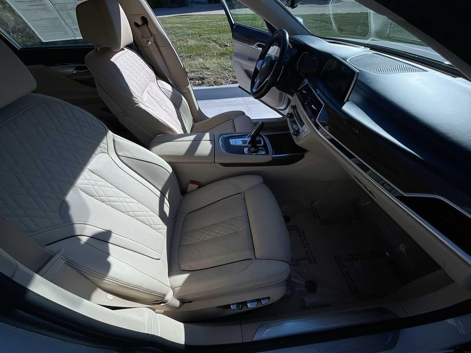 Thumbnail: 2018 BMW 7 Series - 16