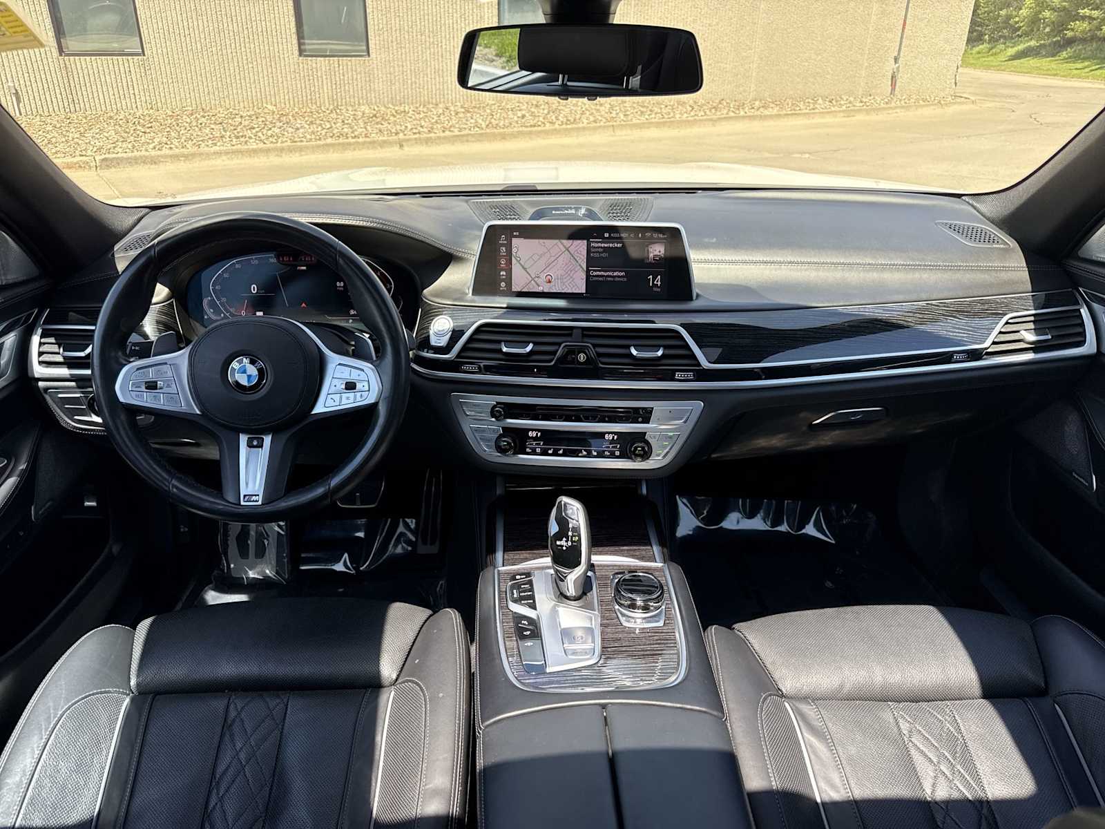 Thumbnail: 2020 BMW 7 Series - 16