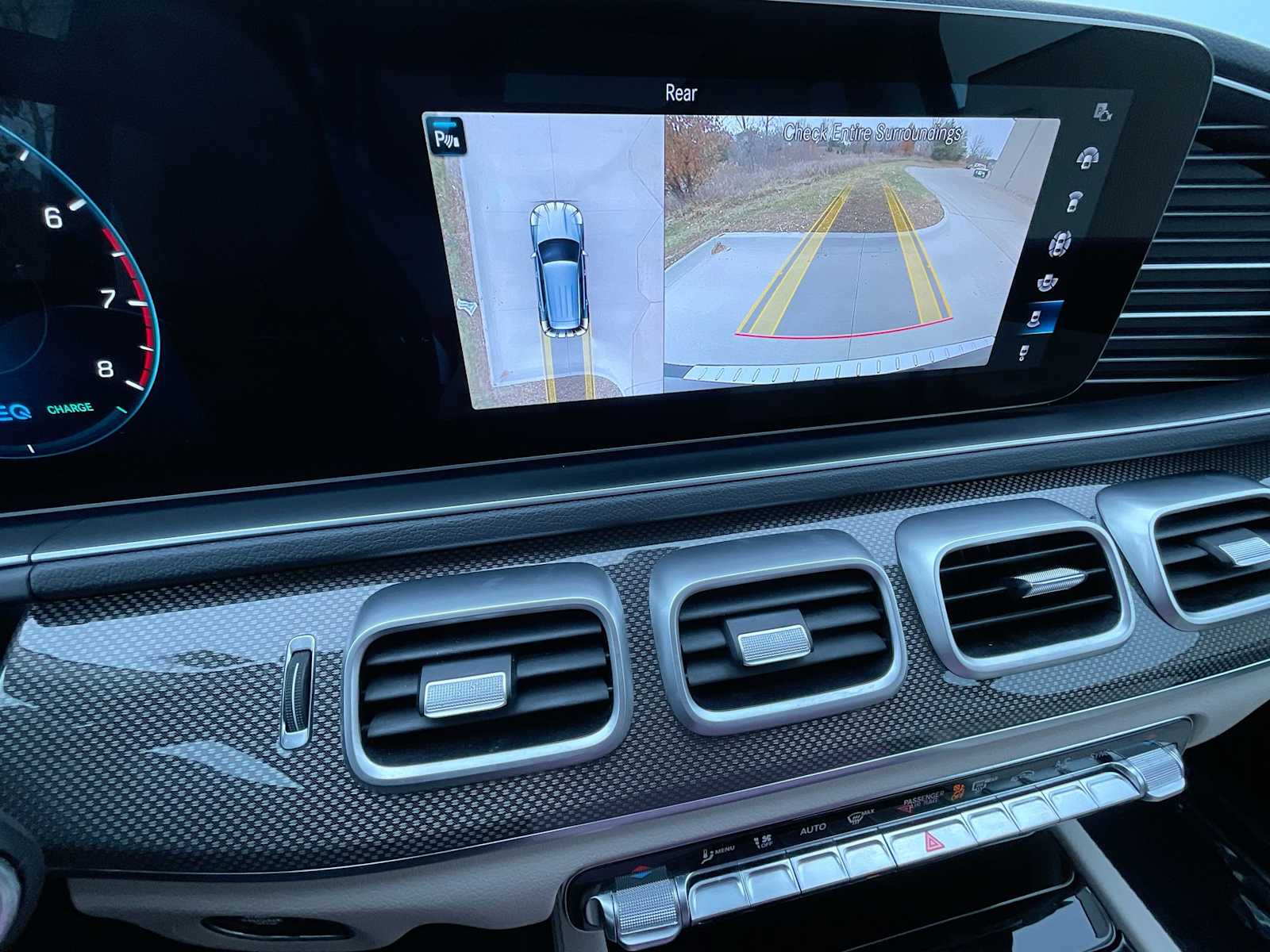 Thumbnail: 2021 Mercedes-Benz GLE - 32