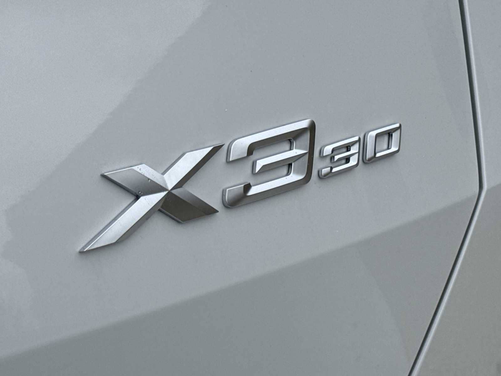 Thumbnail: 2026 BMW X3 - 13