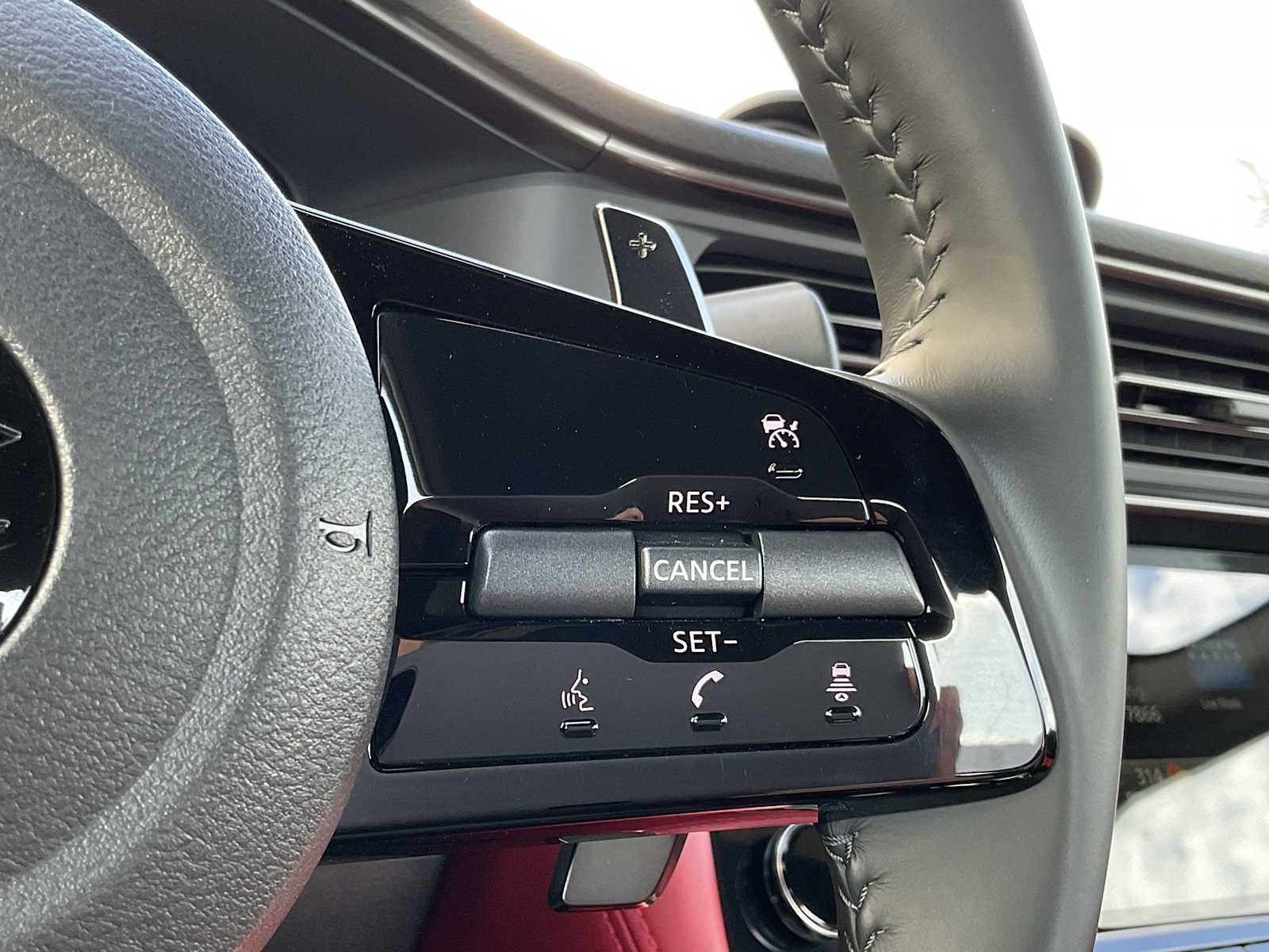 Thumbnail: 2024 Nissan Z - 22