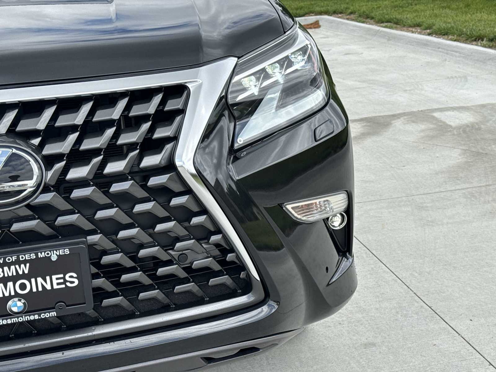 Thumbnail: 2022 Lexus GX - 10