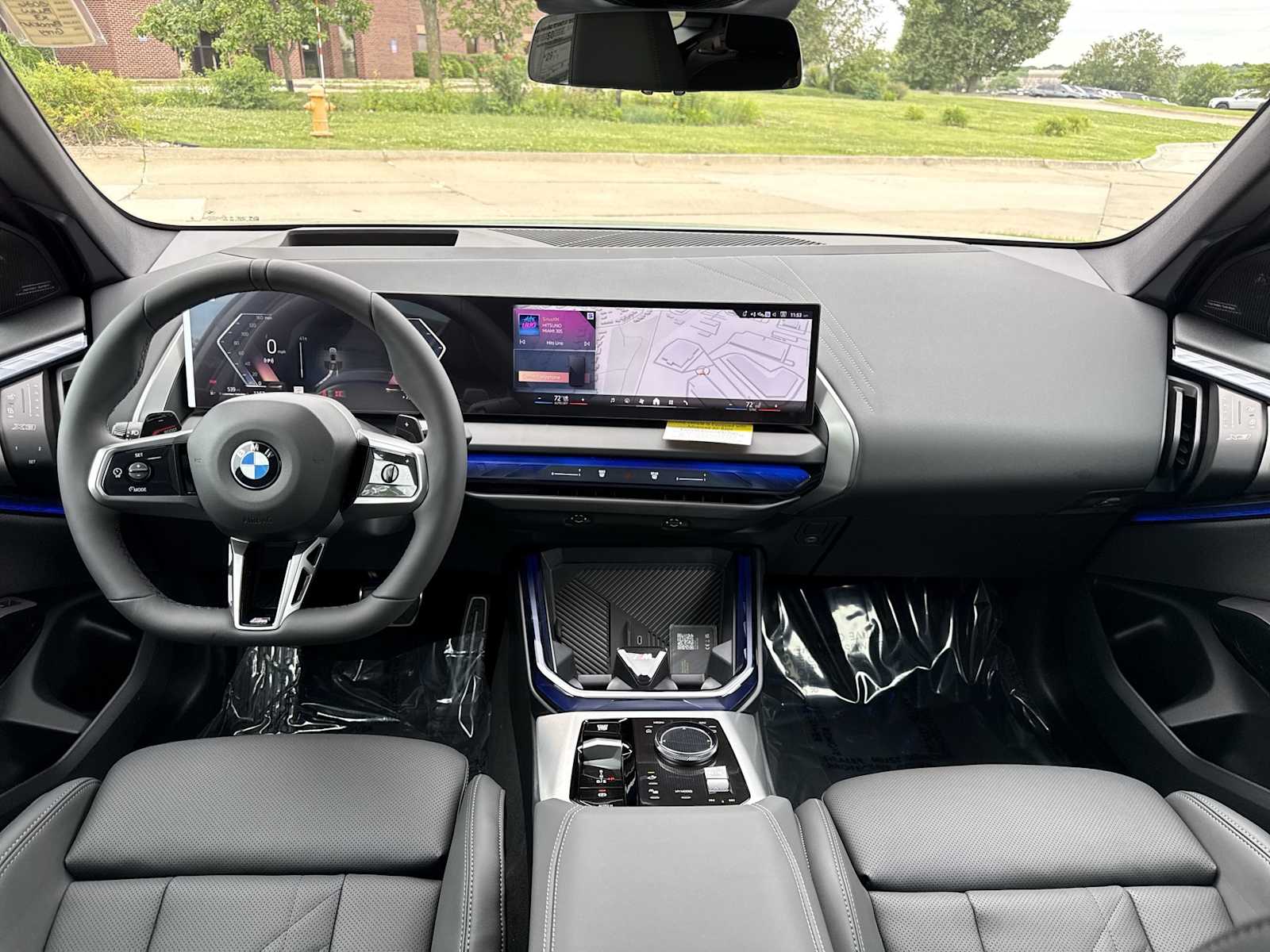 Thumbnail: 2026 BMW X3 - 16