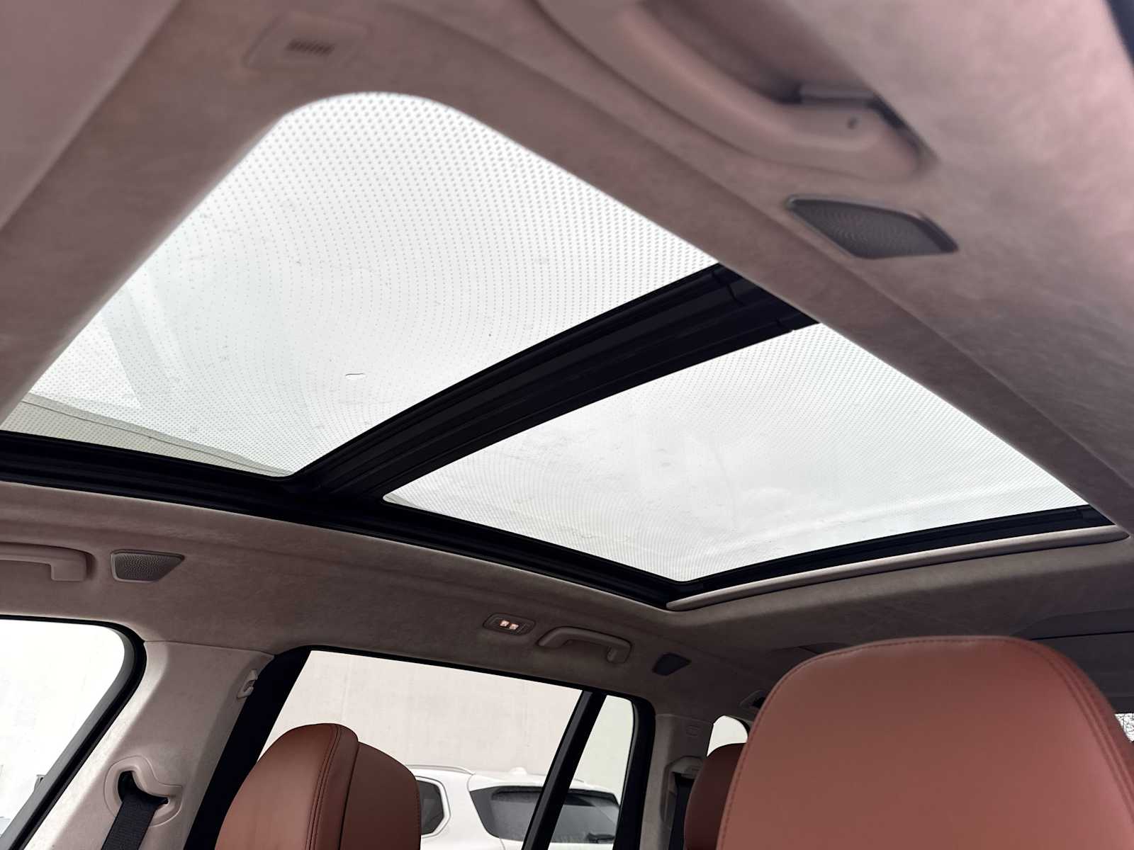 Thumbnail: 2026 BMW X7 - 20