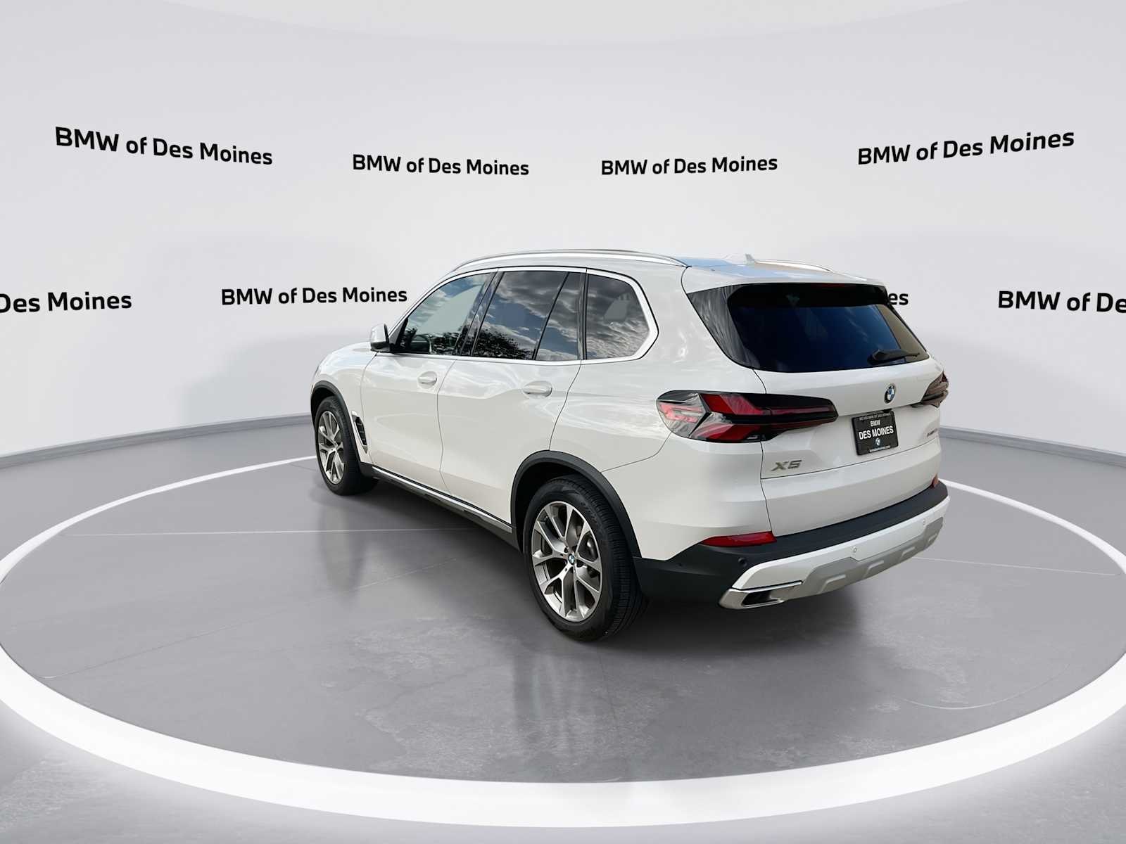 Thumbnail: 2025 BMW X5 - 6