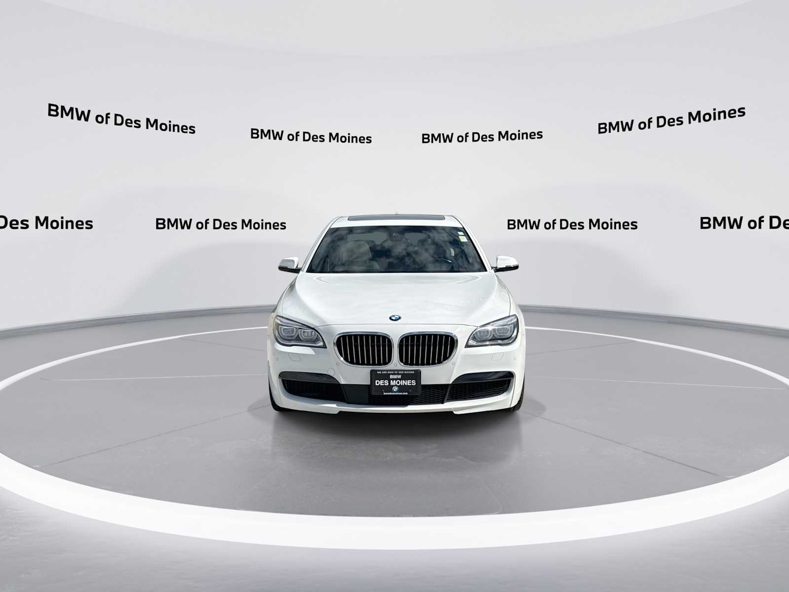 Thumbnail: 2015 BMW 7 Series - 3