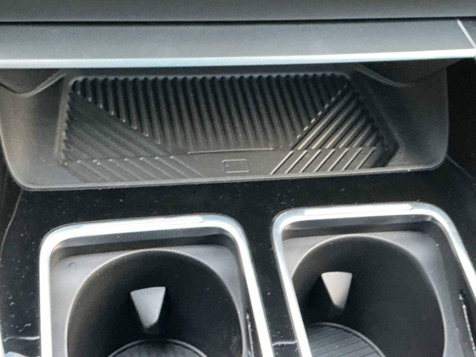 Thumbnail: 2024 BMW 7 Series - 32