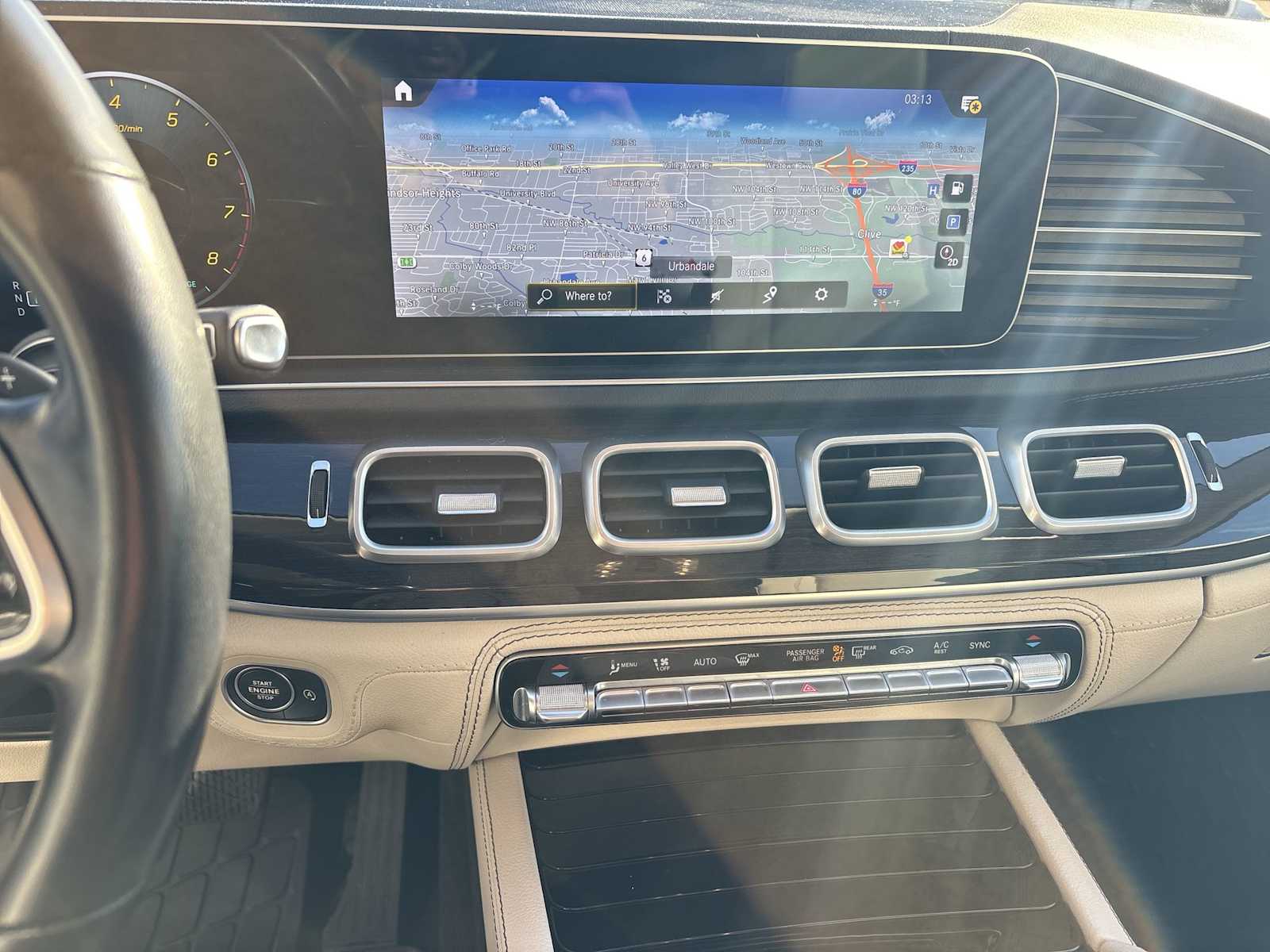 Thumbnail: 2022 Mercedes-Benz GLS - 25