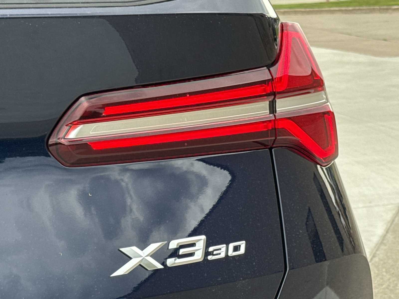 Thumbnail: 2026 BMW X3 - 13