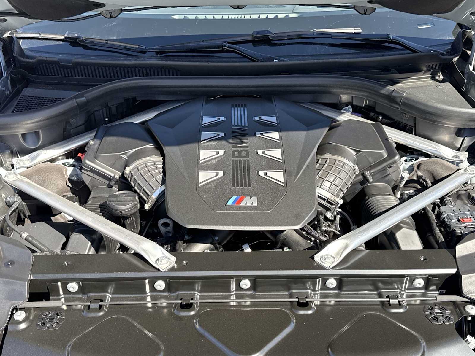 Thumbnail: 2026 BMW X7 - 15