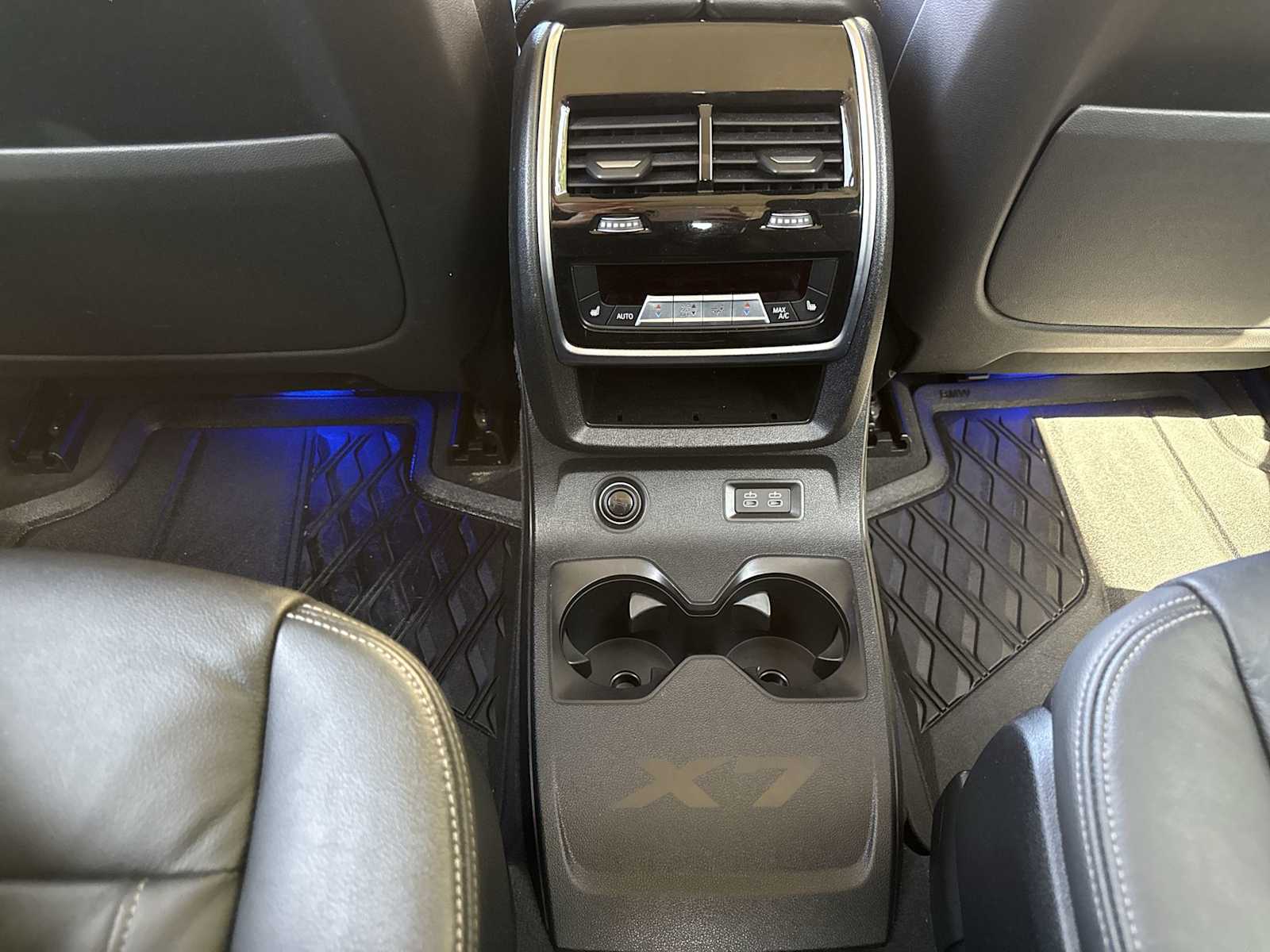 Thumbnail: 2019 BMW X7 - 45