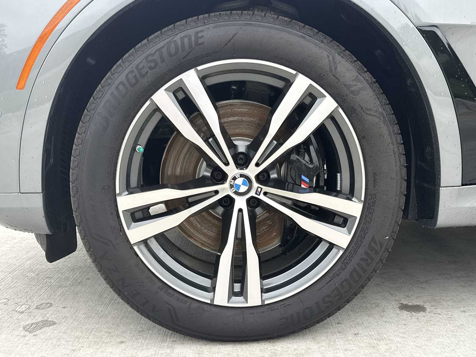 Thumbnail: 2026 BMW X7 - 14