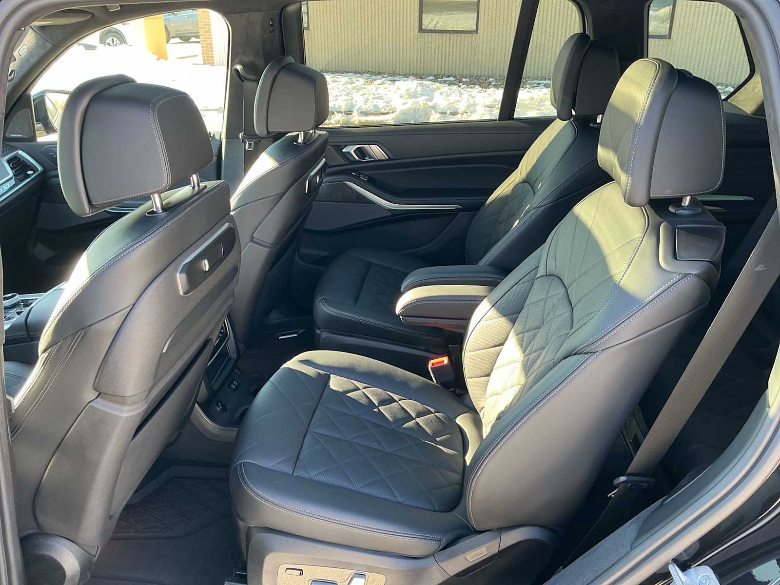 Thumbnail: 2023 BMW X7 - 11