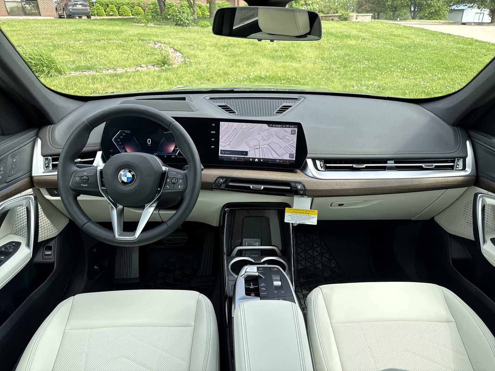 Thumbnail: 2026 BMW X1 - 16