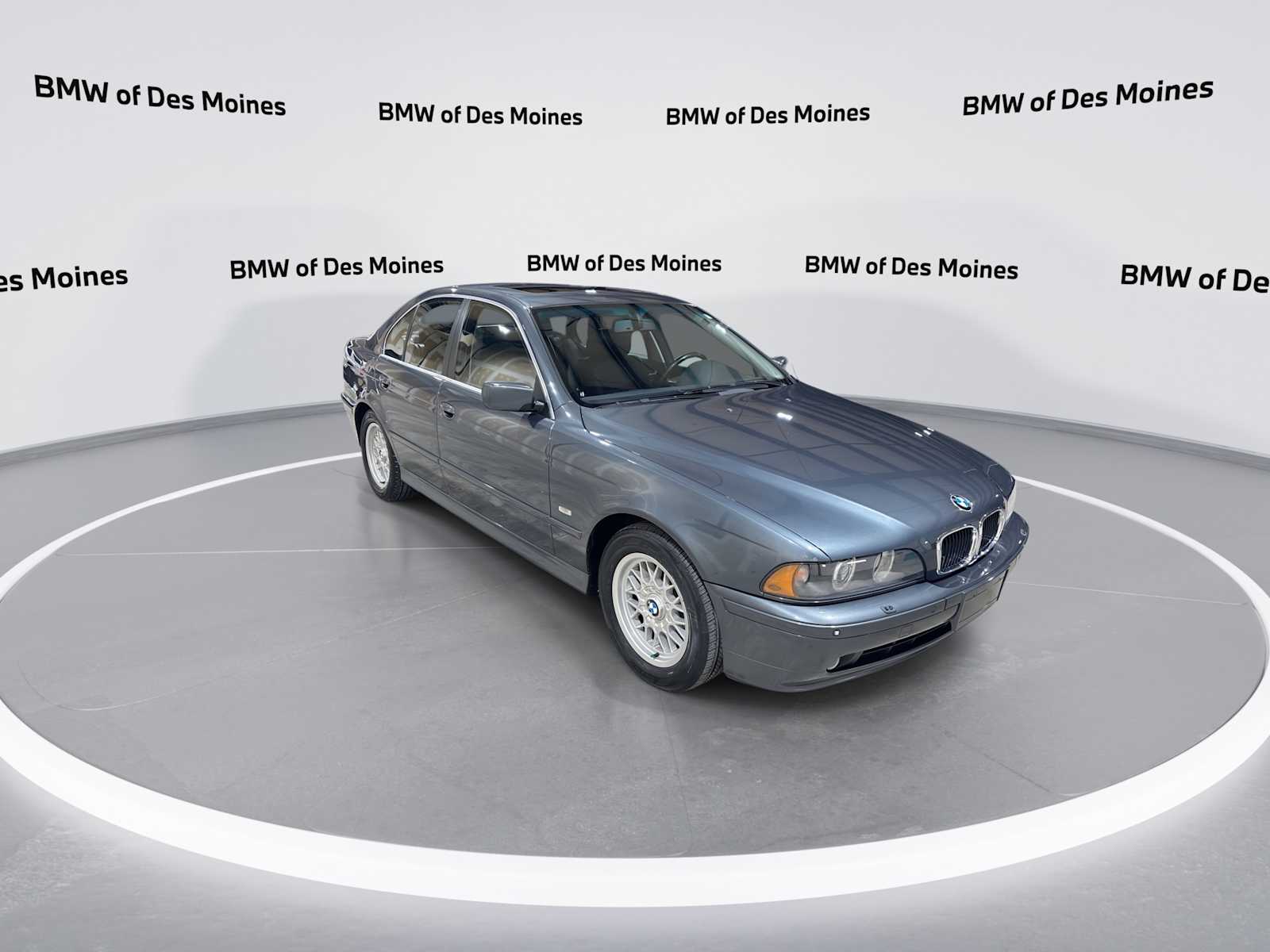 Thumbnail: 2001 BMW 5 Series - 2
