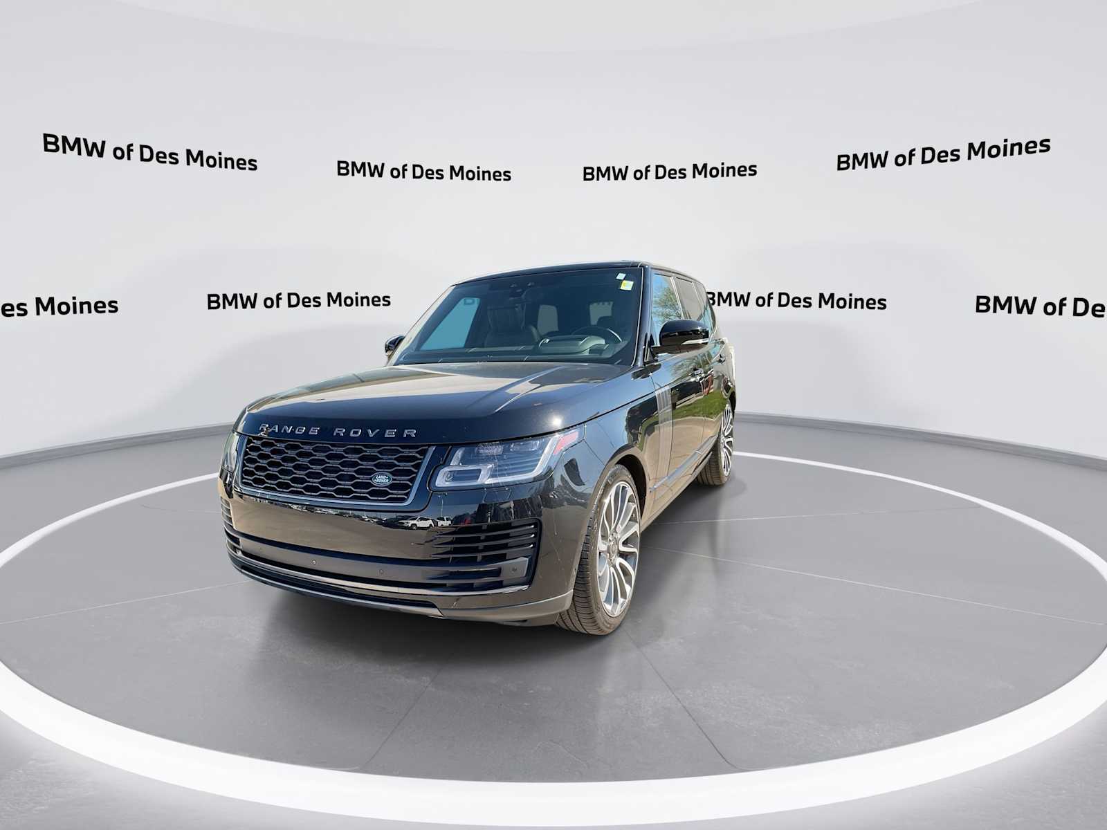 Thumbnail: 2019 Land Rover Range Rover - 4