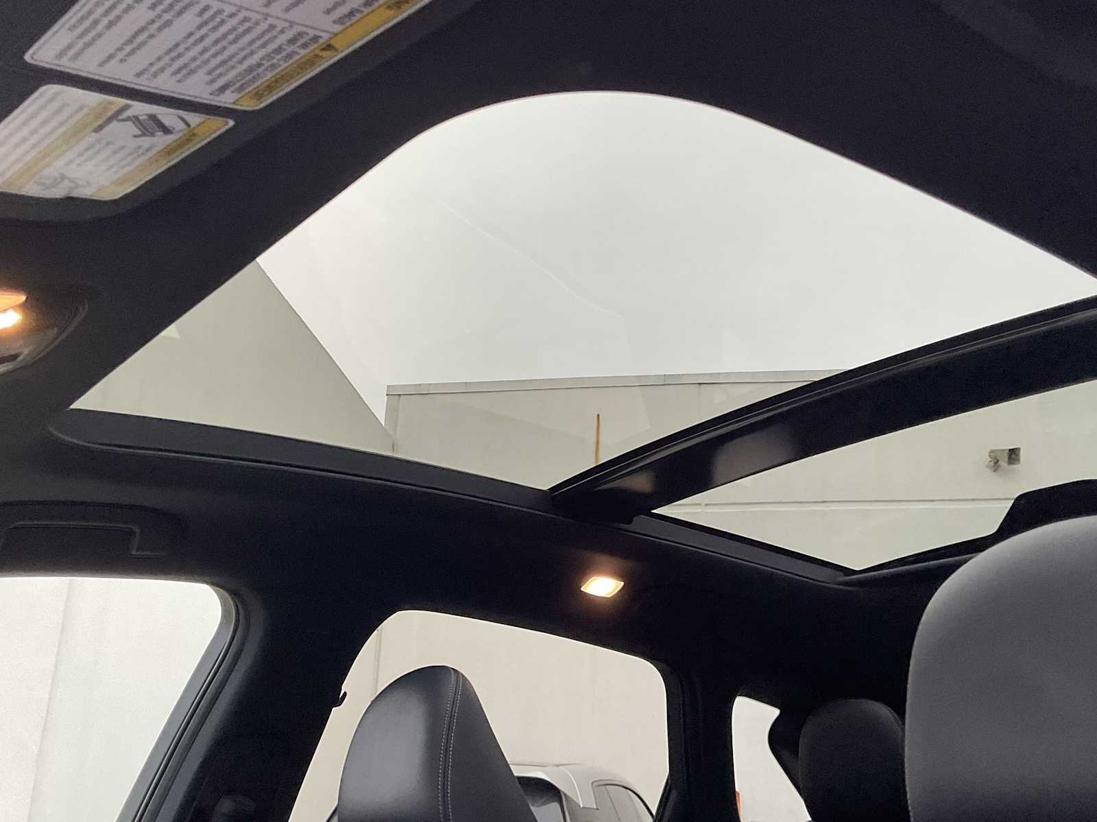 Thumbnail: 2020 INFINITI QX50 - 20