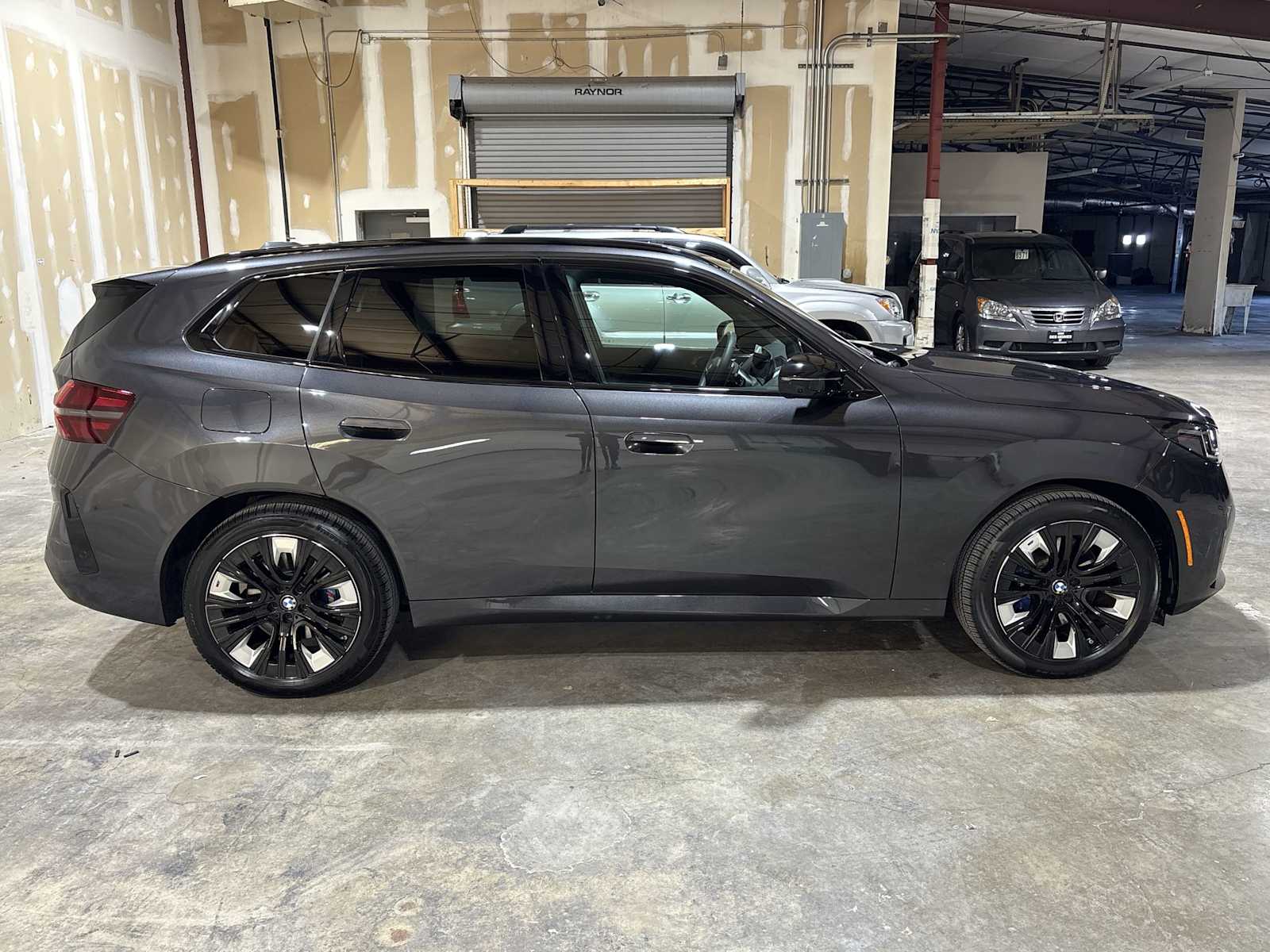 Thumbnail: 2025 BMW X3 - 15