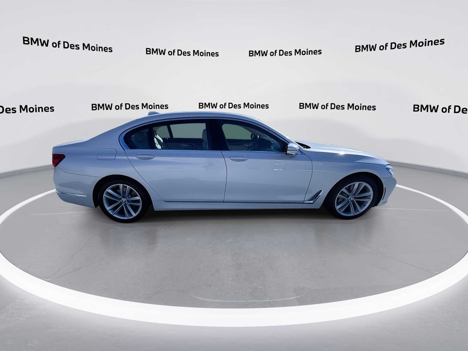 Thumbnail: 2018 BMW 7 Series - 9