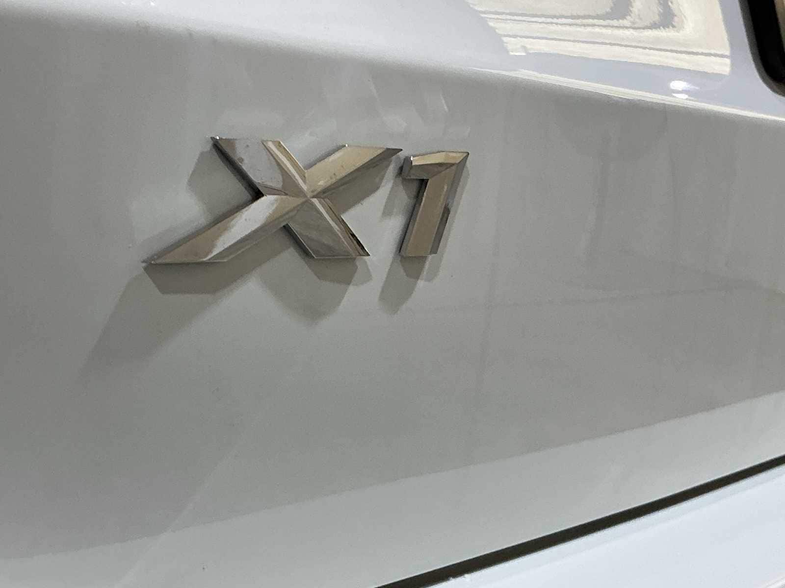 Thumbnail: 2025 BMW X1 - 12