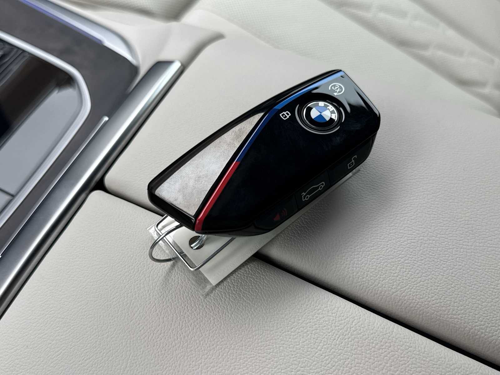 Thumbnail: 2026 BMW X5 - 38