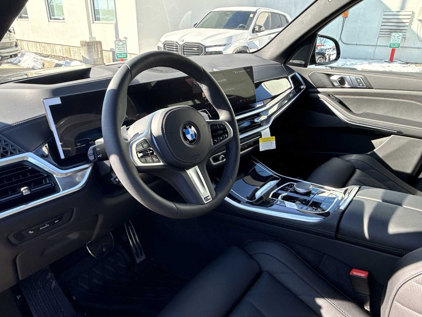 Thumbnail: 2026 BMW X5 - 11