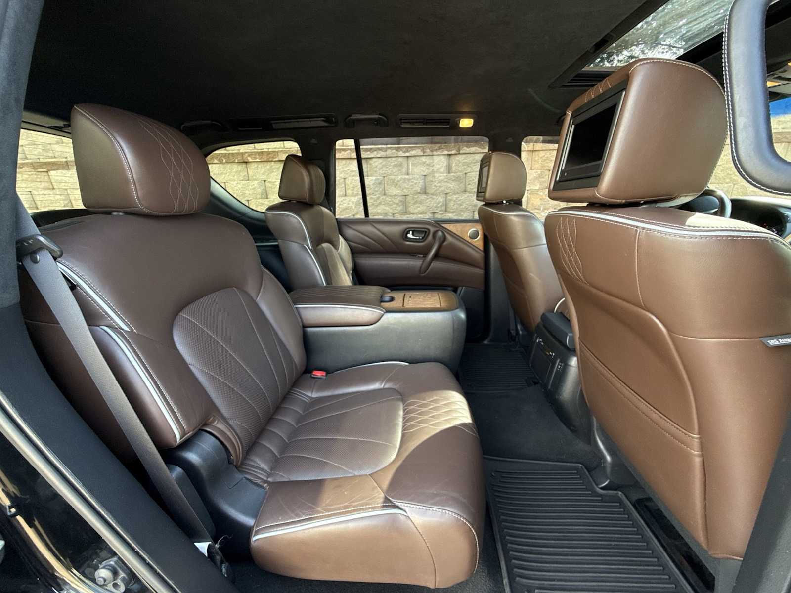 Thumbnail: 2015 INFINITI QX80 - 22