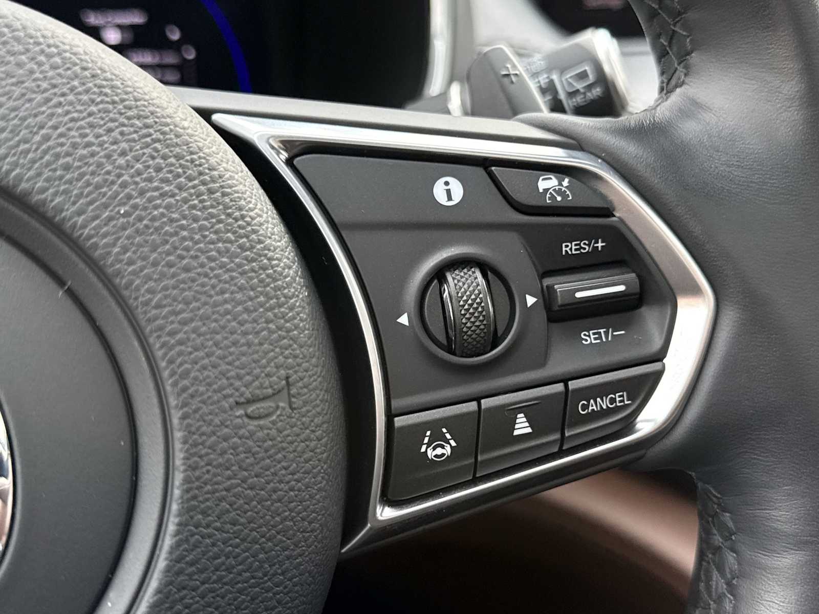 Thumbnail: 2023 Acura MDX - 27