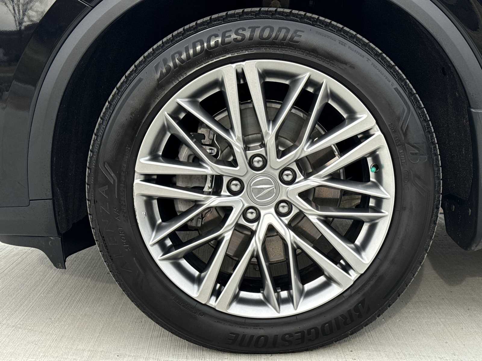 Thumbnail: 2023 Acura MDX - 14