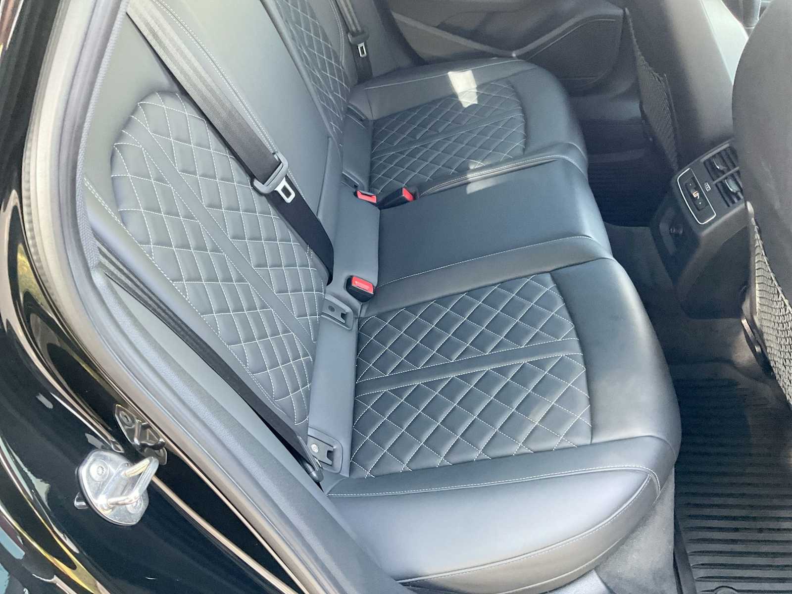 Thumbnail: 2020 Audi S4 - 22