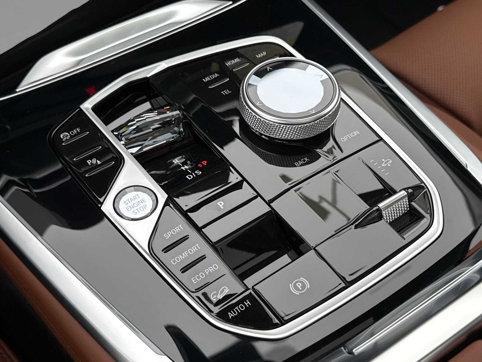 Thumbnail: 2026 BMW X7 - 35