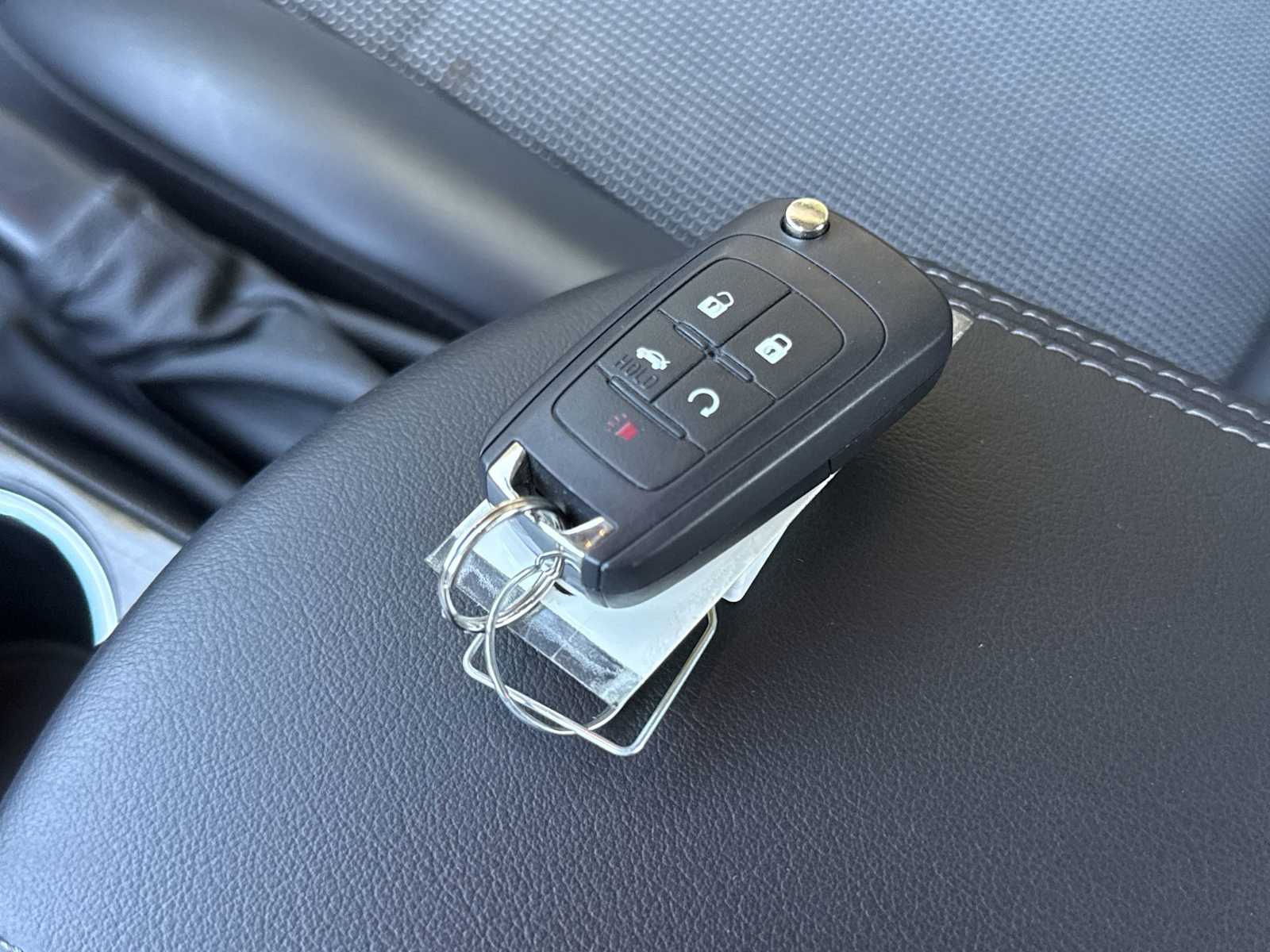 Thumbnail: 2015 Chevrolet Malibu - 35