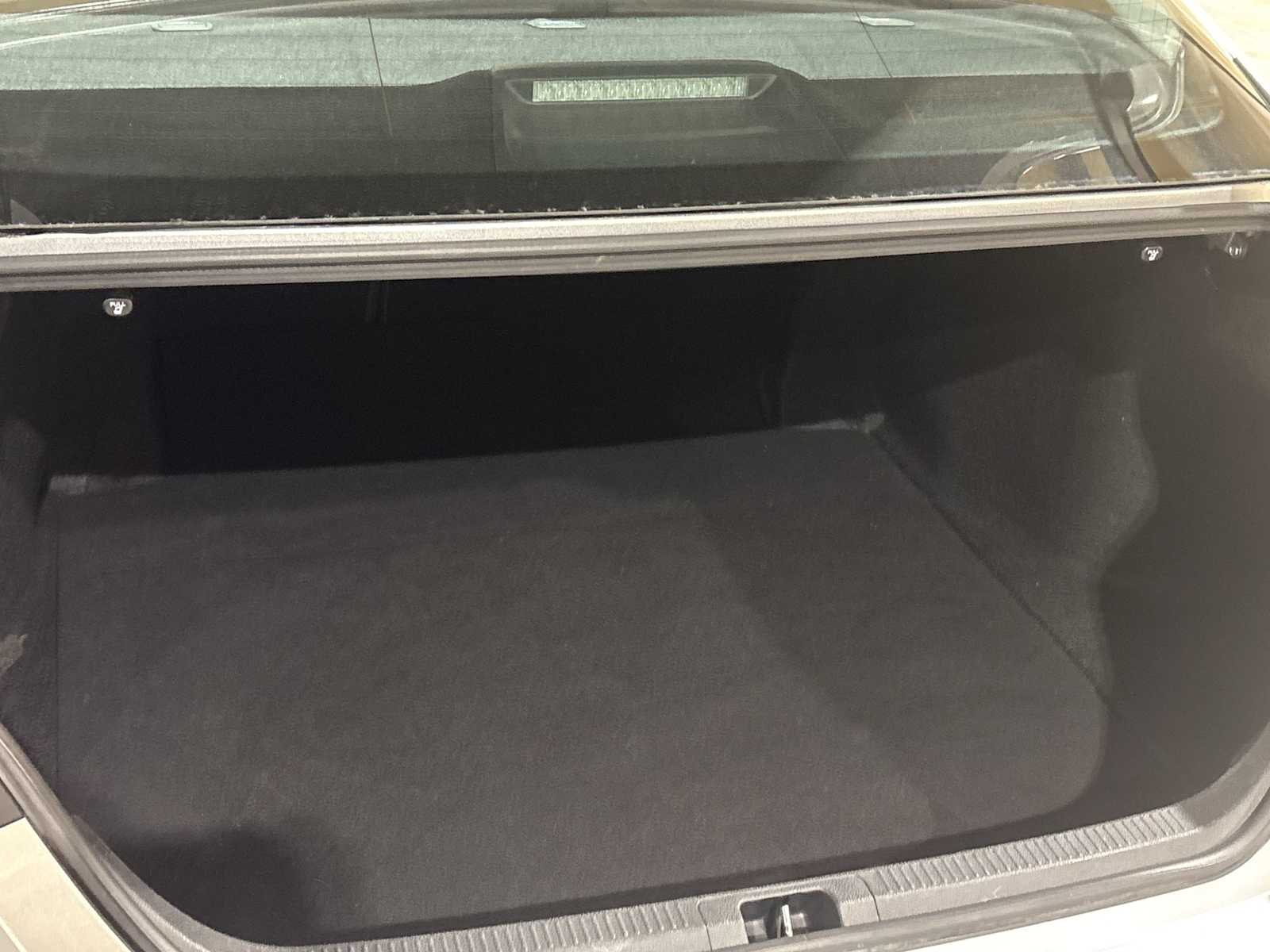 Thumbnail: 2018 Toyota Camry - 30