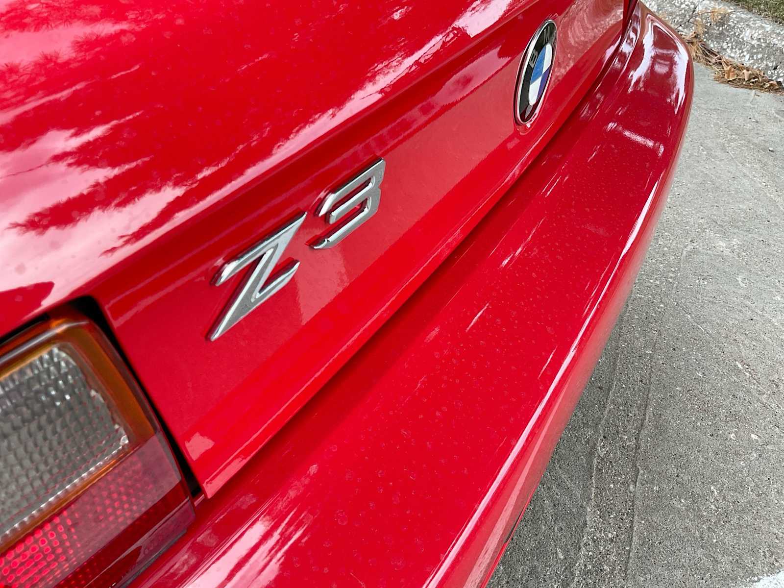 Thumbnail: 1998 BMW Z3 - 14