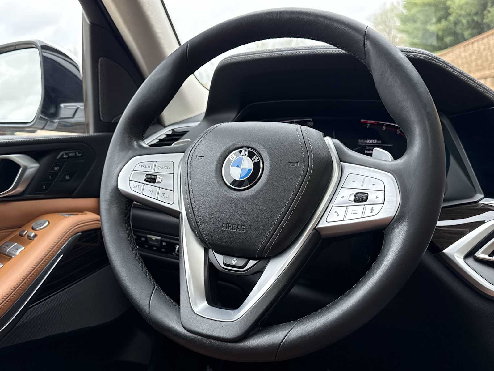 Thumbnail: 2020 BMW X7 - 25