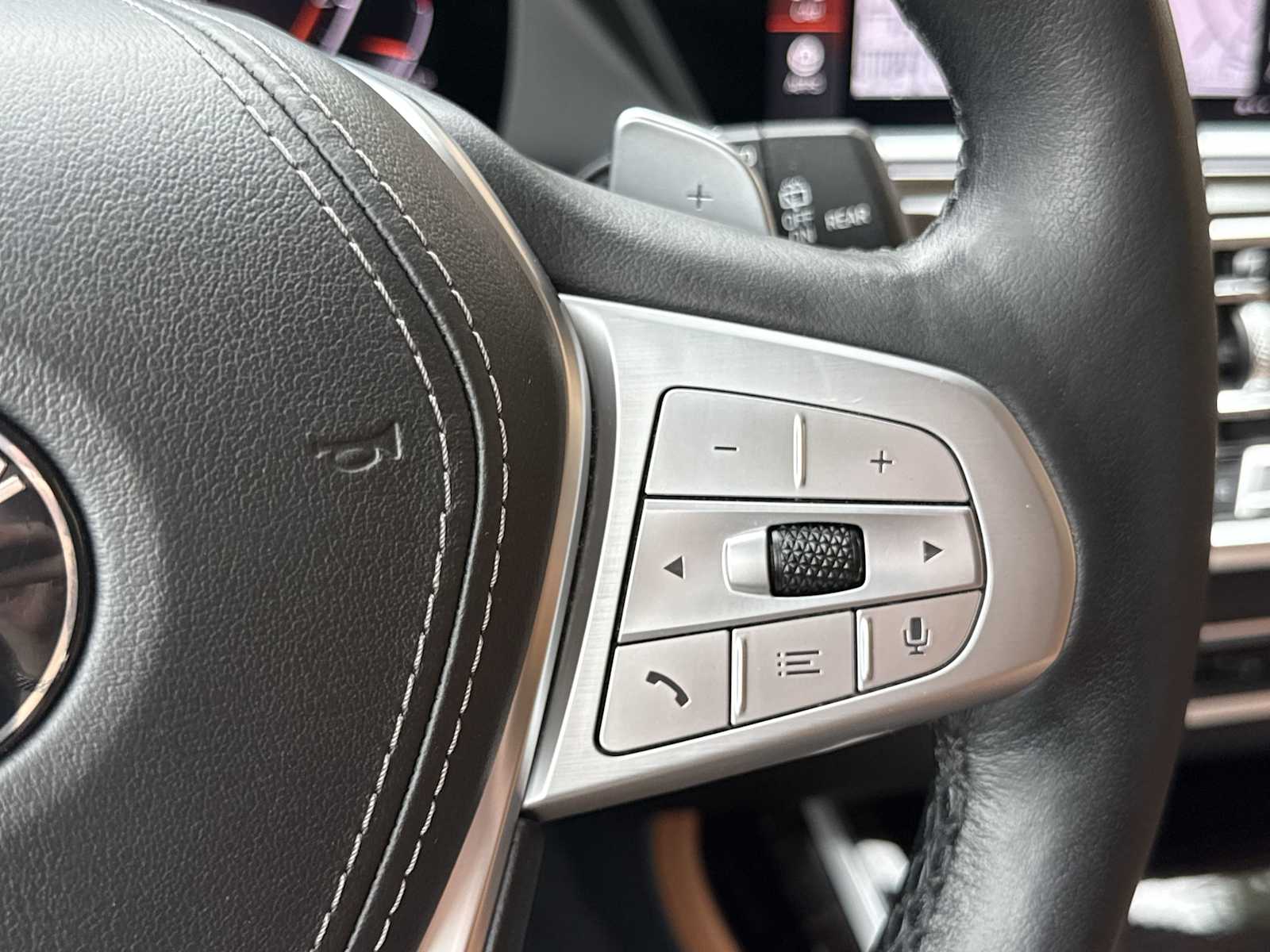 Thumbnail: 2020 BMW X7 - 27