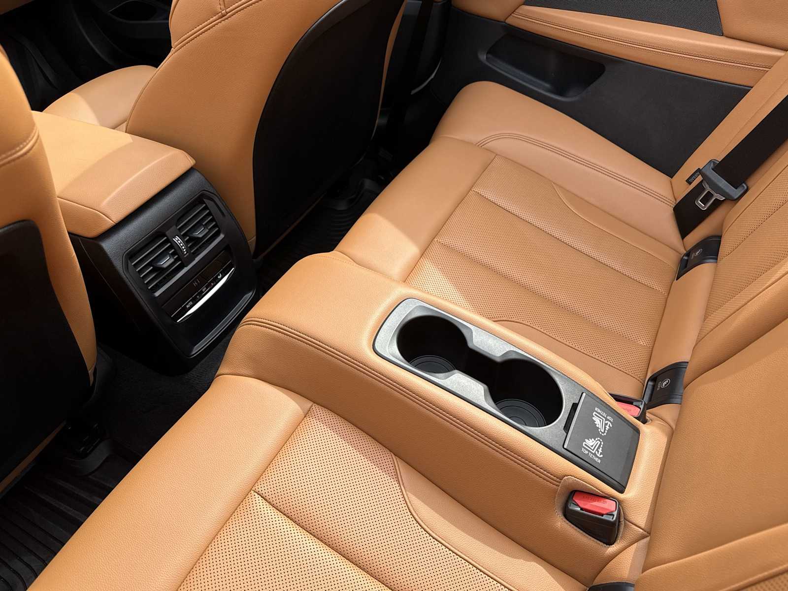 Thumbnail: 2024 BMW 4 Series - 40