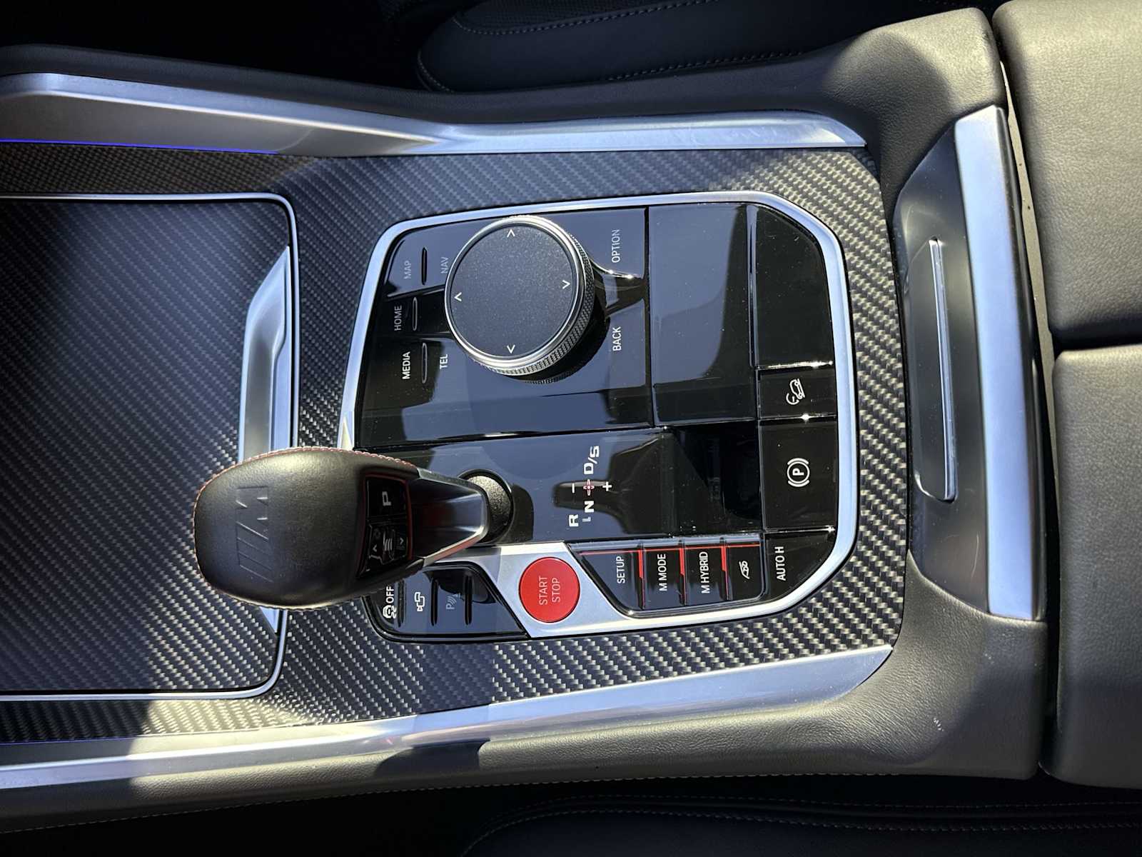 Thumbnail: 2024 BMW XM - 30