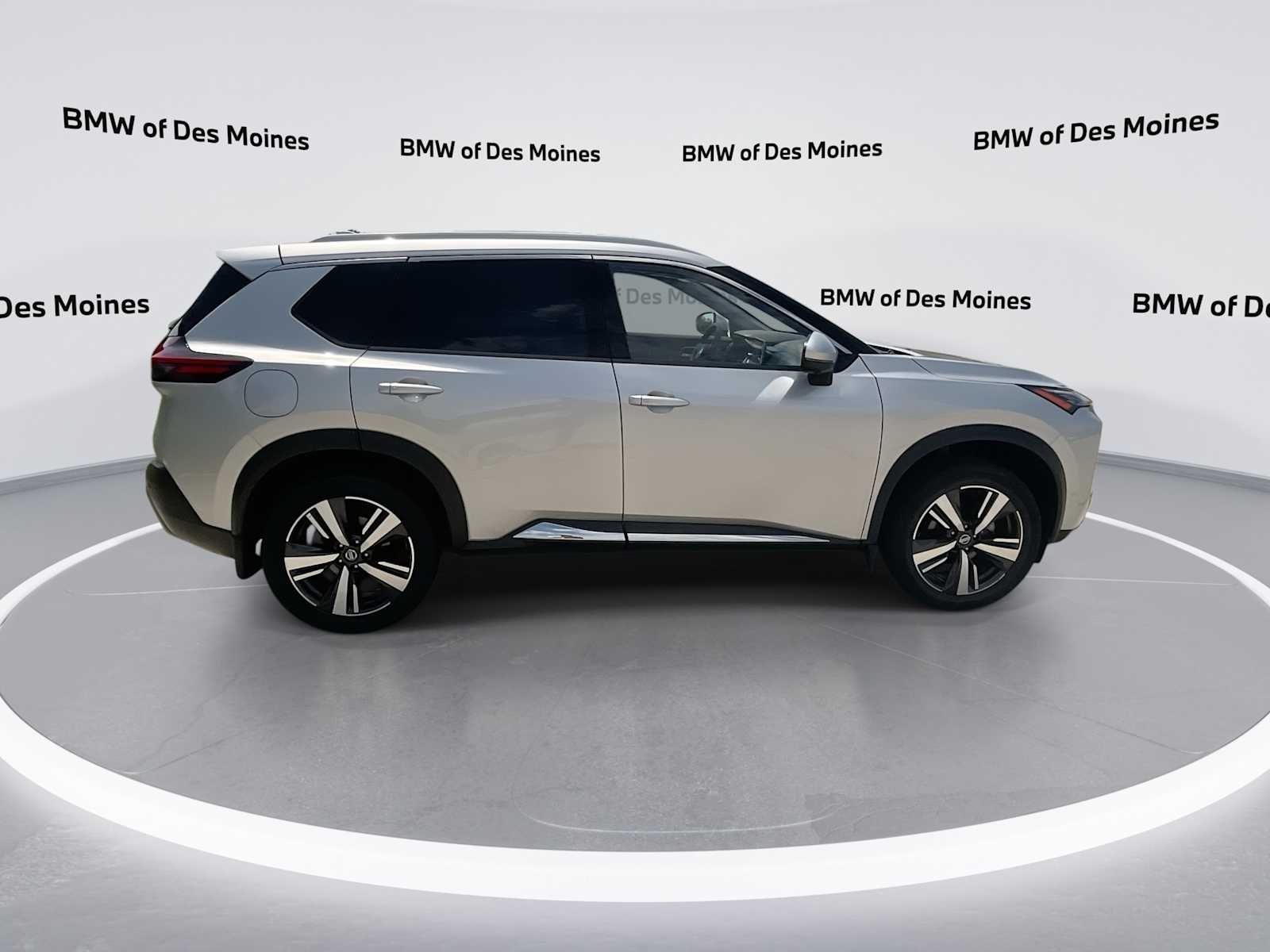 Thumbnail: 2021 Nissan Rogue - 9