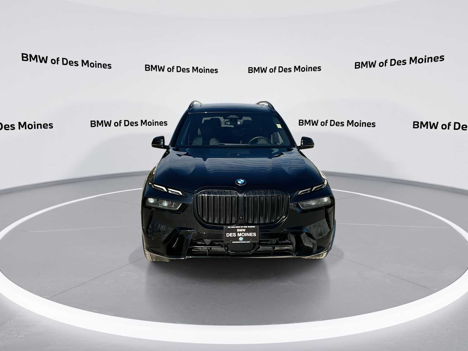 Thumbnail: 2023 BMW X7 - 3