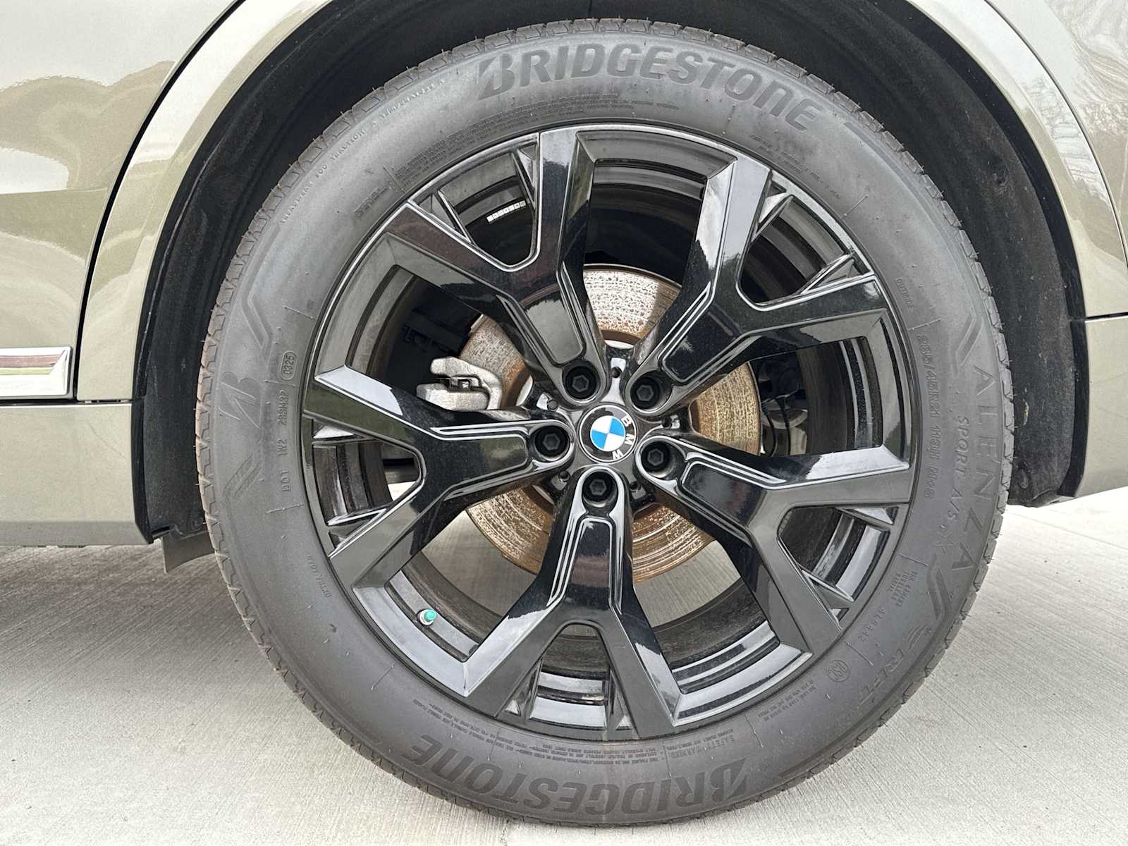 Thumbnail: 2025 BMW X7 - 14