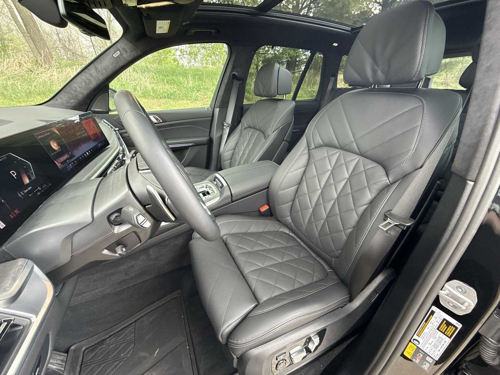 Thumbnail: 2026 BMW X5 - 17