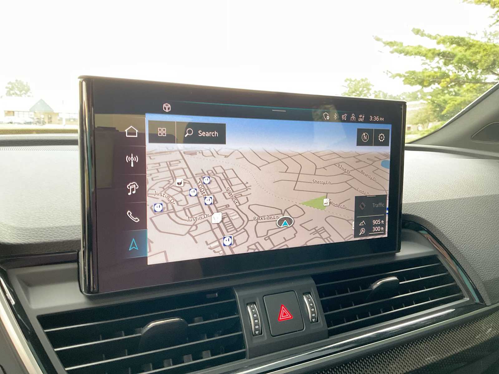 Thumbnail: 2024 Audi SQ5 - 30