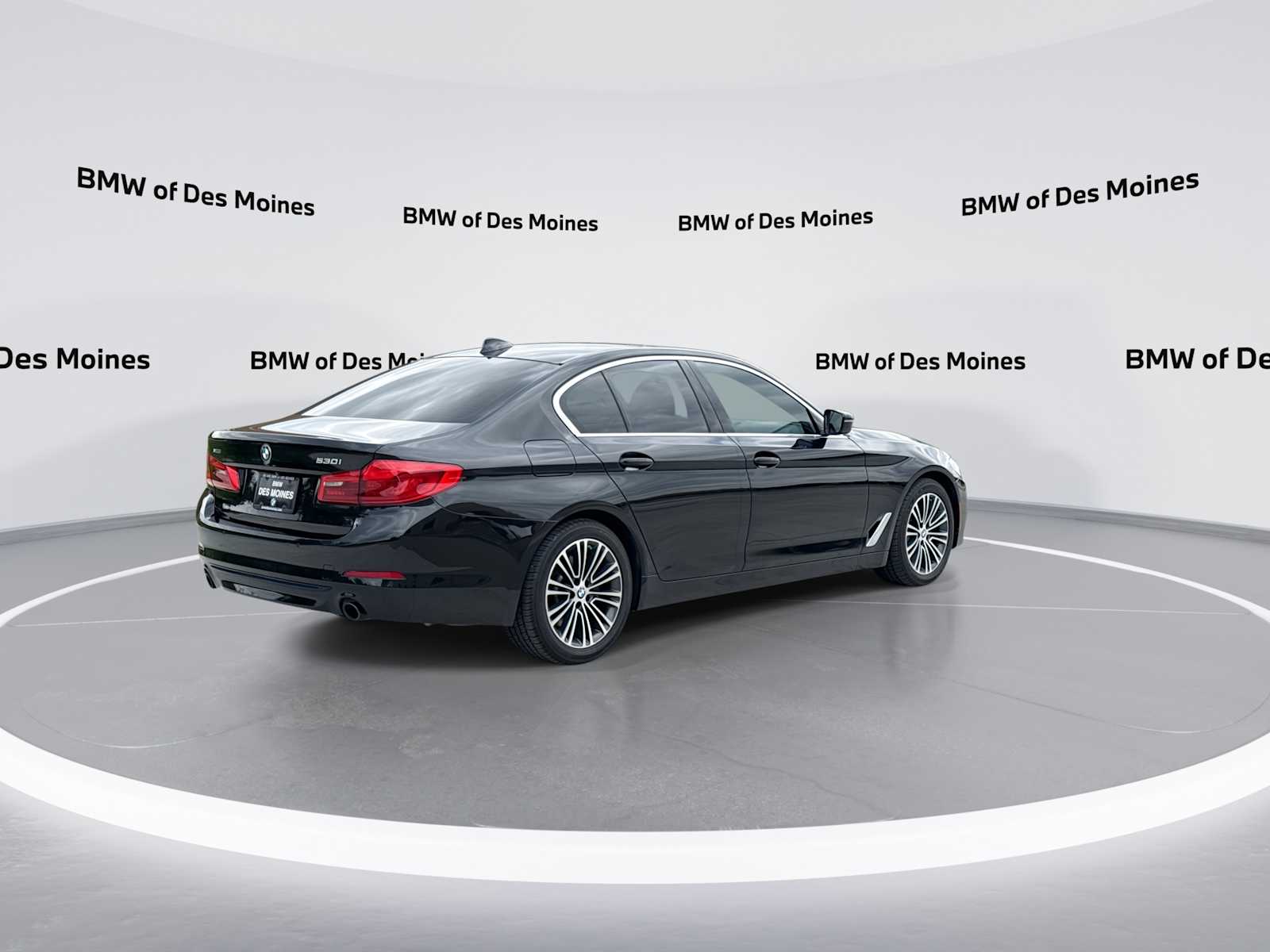 Thumbnail: 2019 BMW 5 Series - 8