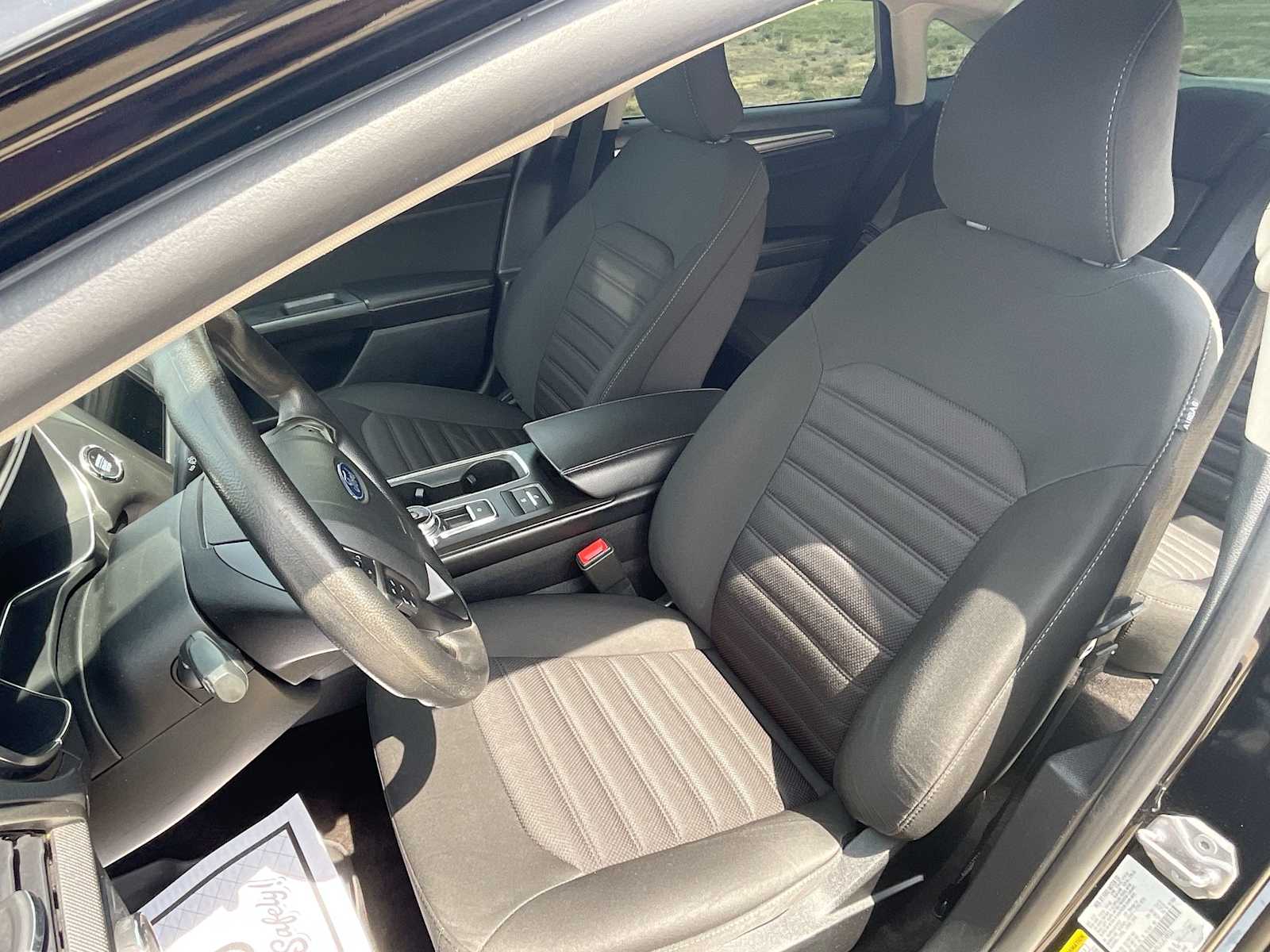Thumbnail: 2018 Ford Fusion - 14